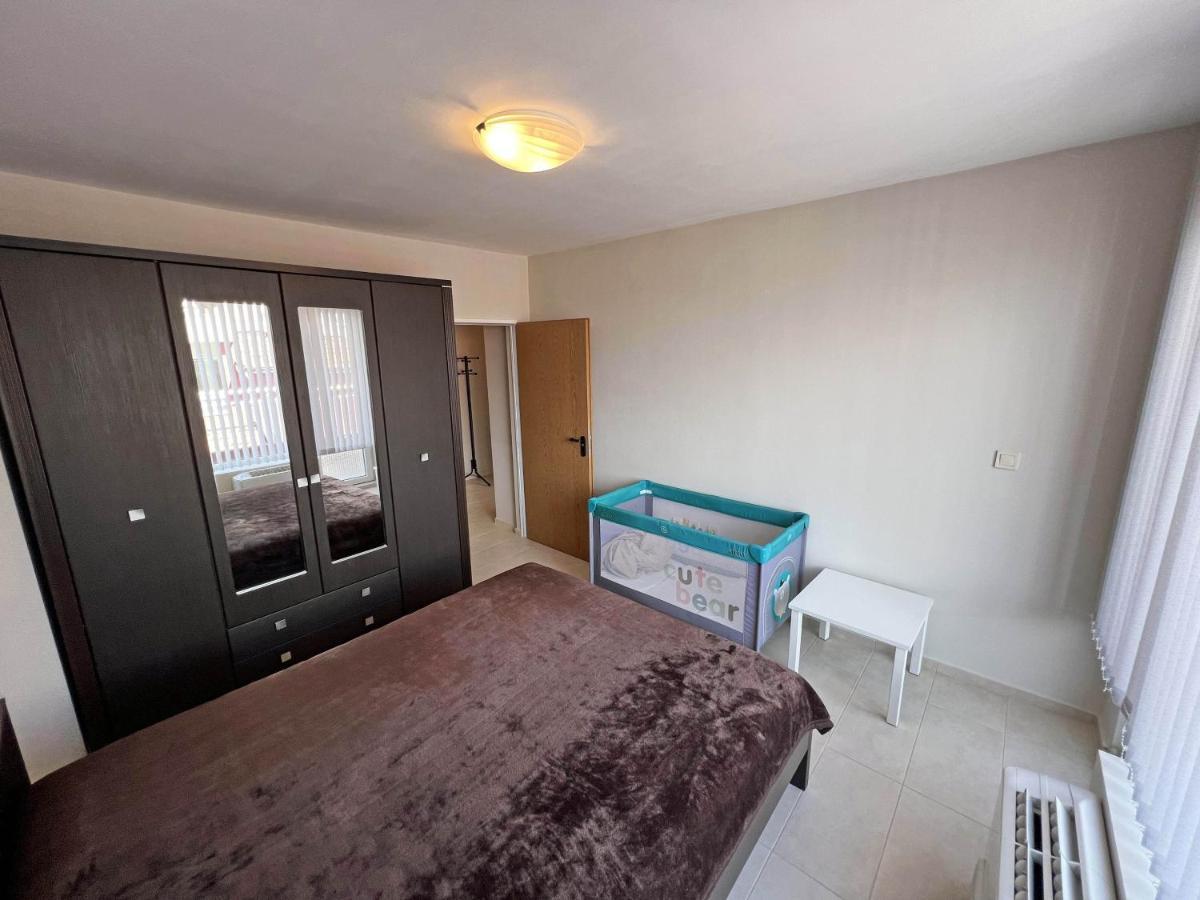 Valemar Apartments Pomorie Extérieur photo