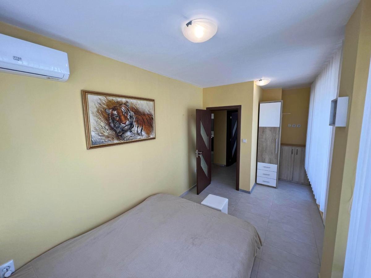 Valemar Apartments Pomorie Extérieur photo