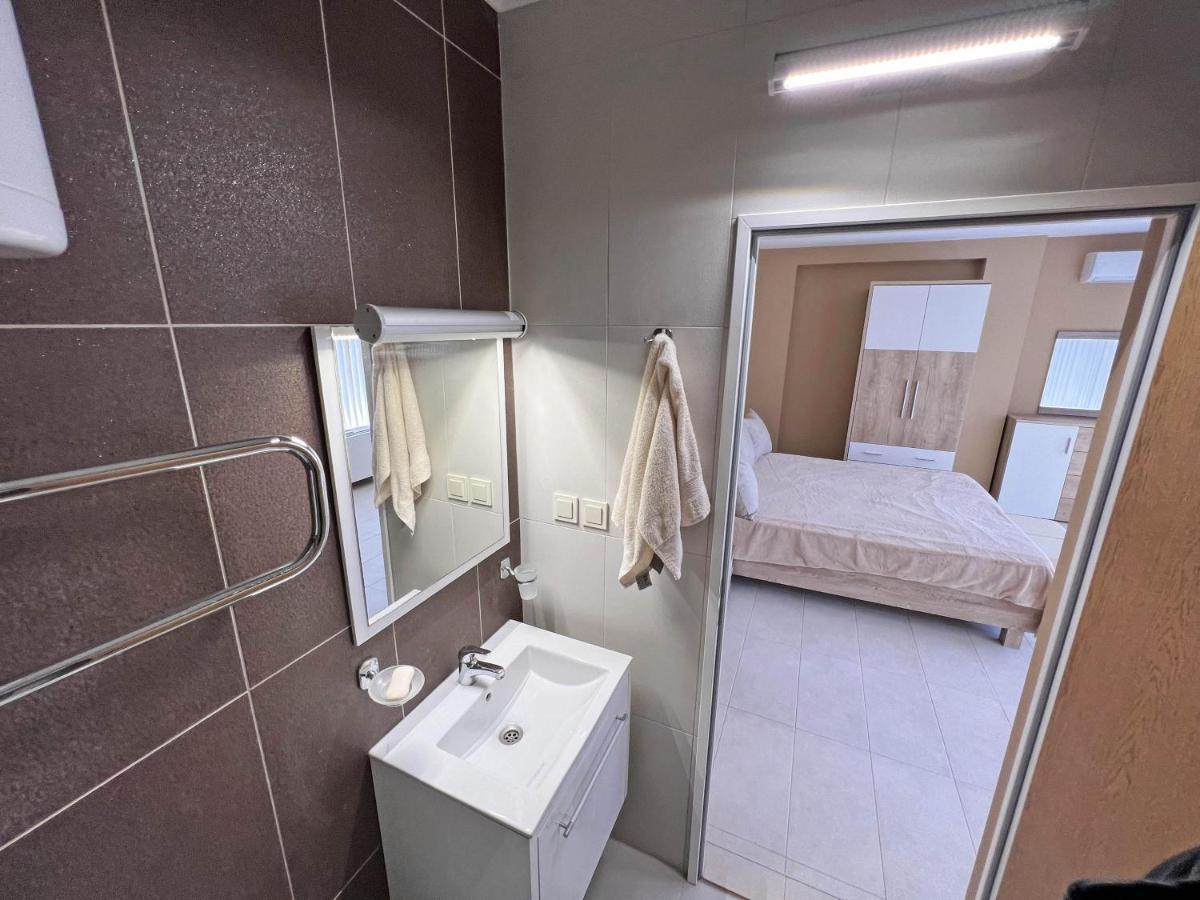Valemar Apartments Pomorie Extérieur photo