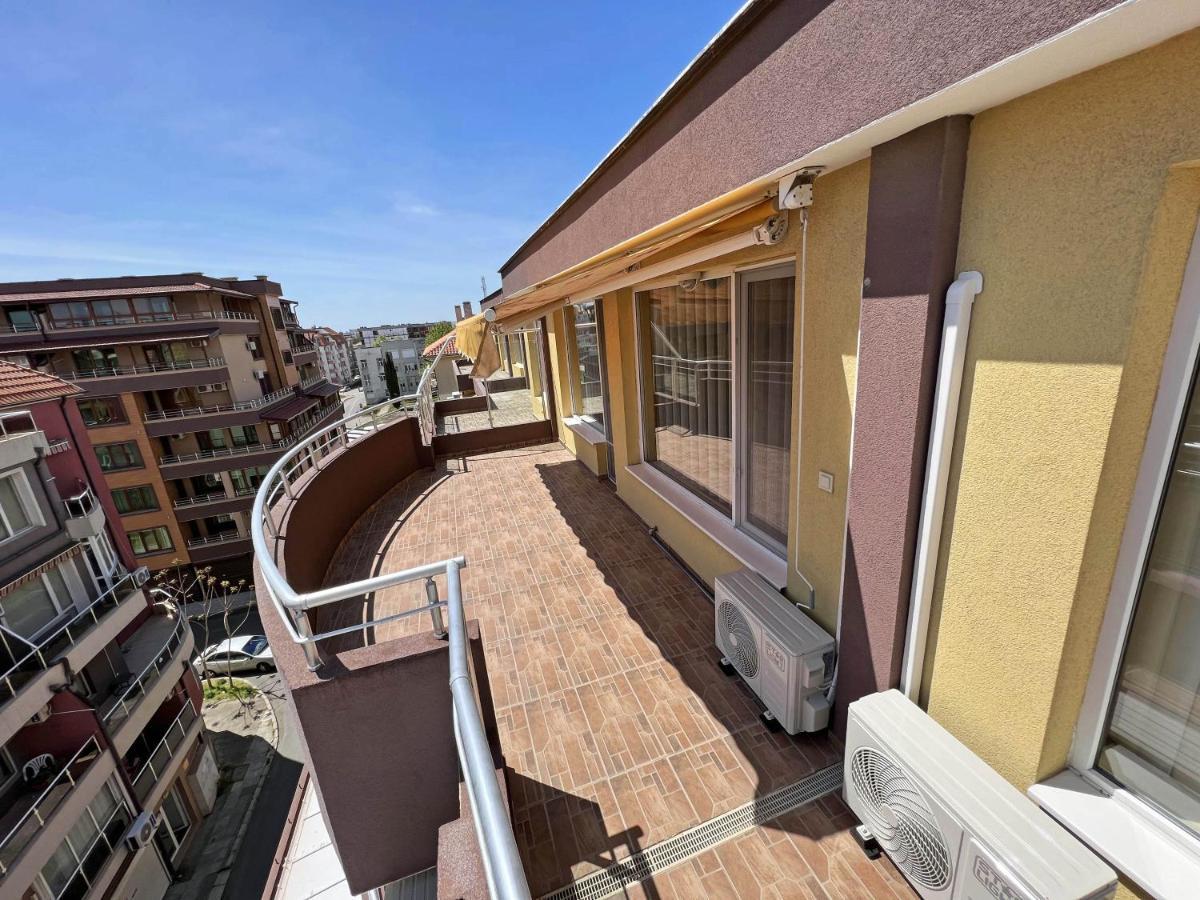 Valemar Apartments Pomorie Extérieur photo